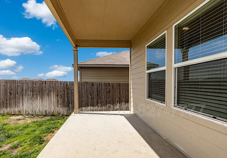 4242 Busbee Flds — Photo 33