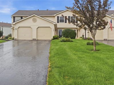 120 Courtshire Ln, Penfield, NY, 14526