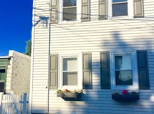 14 Hardy St, Salem, MA 01970