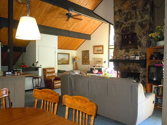 4th image of 41935 Switzerland Dr APT 100