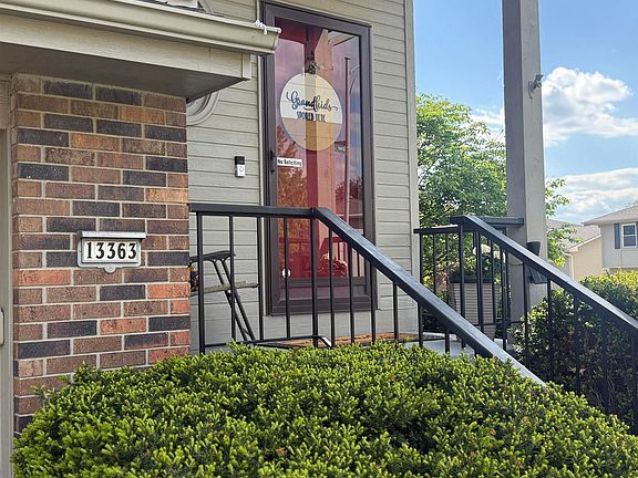 2nd image of 13363 Grover St