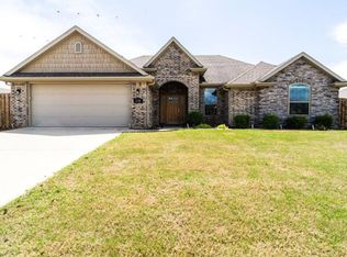 130 Cisterna Dr, Centerton, AR 72719