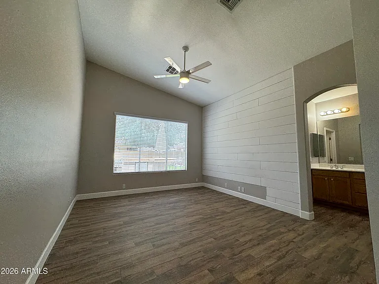 1710 E Tradewind Ct — Photo 18