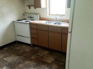 906 5th St N APT 2, Fargo, ND 58102
