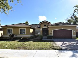 15323 SW 142nd Ave, Miami, FL 33177