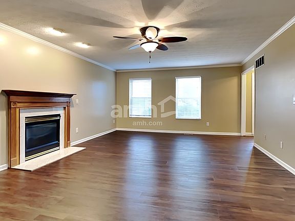 3rd image of 400 Ashley Brook Dr