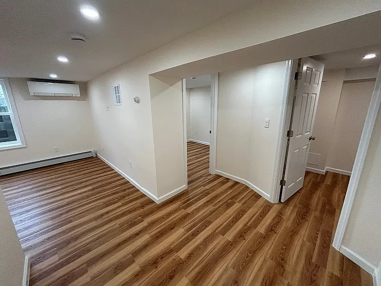 90 Havemeyer Ln #2 — Photo 18