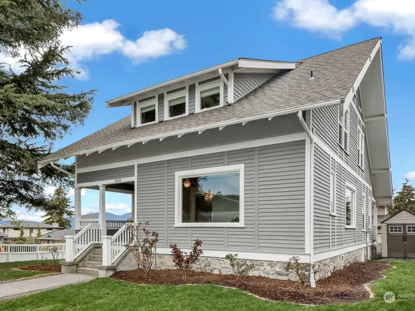 2120 12th Street, Anacortes, WA 98221