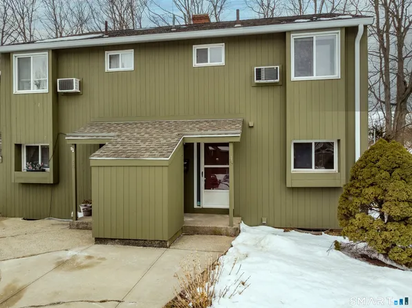 45 McKenna Drive, Middletown, CT 06457