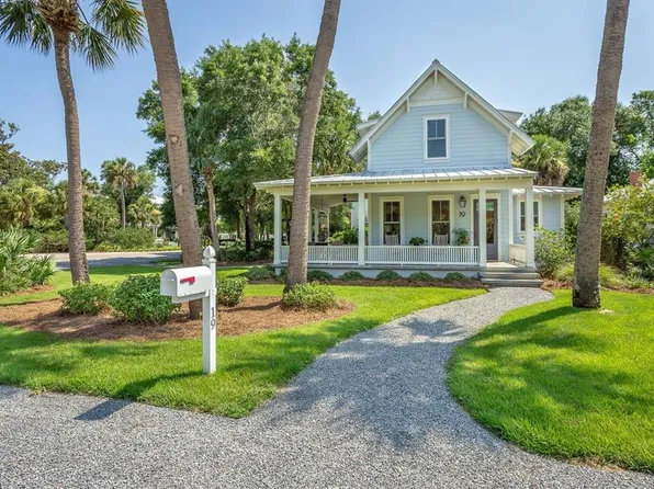 19 11th St, Apalachicola, FL 32320