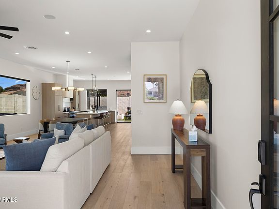 2nd image of 4546 E CAMPBELL Avenue