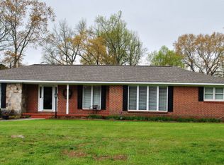 717 W Nance Springs Rd SW, Dalton, GA 30721