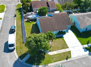 5436 Chicory Ln, Lake Worth, FL 33463