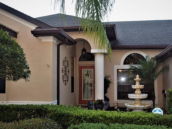 2nd image of 1089 Golf View Estates Dr