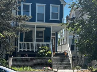 830 Varnum St NW #B, Washington, DC 20011