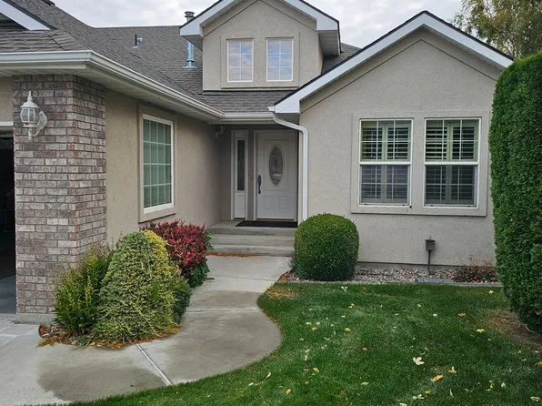 882 Canyon Park Ave, Twin Falls, ID 83301