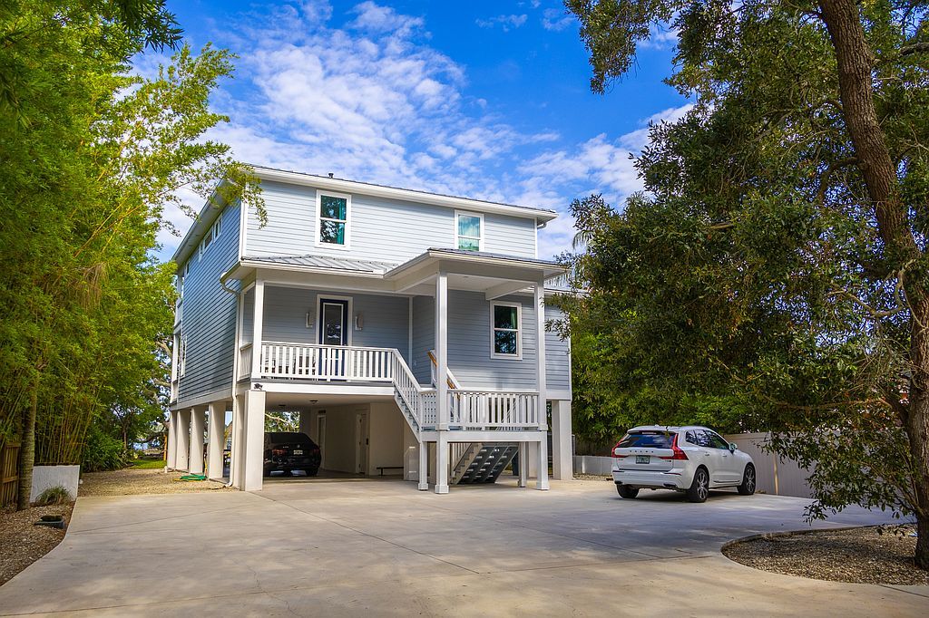 5307 Riverview Dr - Property Image