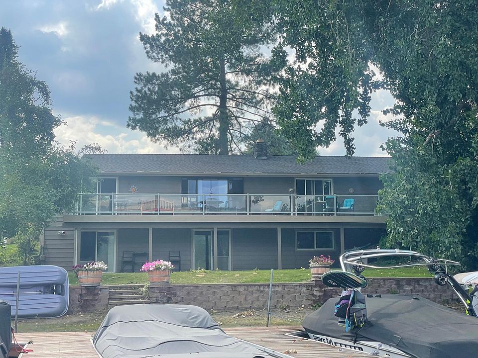 1st image of 403 S Shoreline Dr