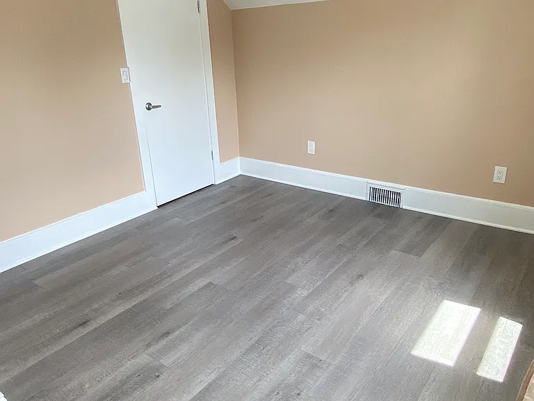 10 Savin Ave #2 — Photo 2