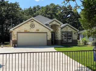 3801 Forest Lawn Dr, Balch Springs, TX 75180