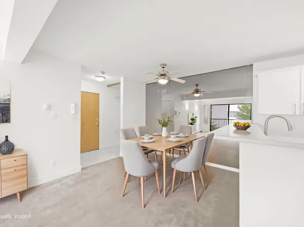 7011 134th St #9, Surrey, BC V3W 4T1