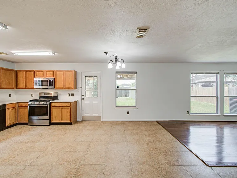 18119 Dusty Terrace Ln — Photo 10