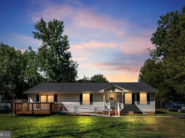 4374 Albemarle Ct, King George, VA 22485