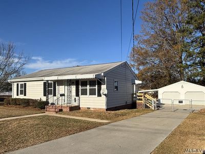 710 E 15th St, Roanoke Rapids, NC, 27870