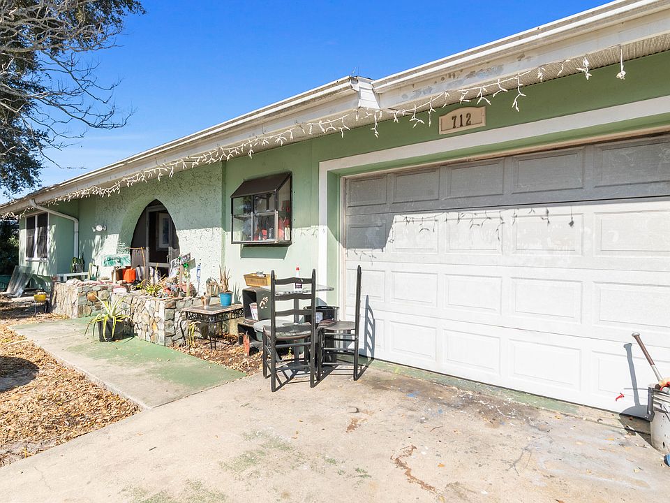 1st image of 712 Bianca Drive NE
