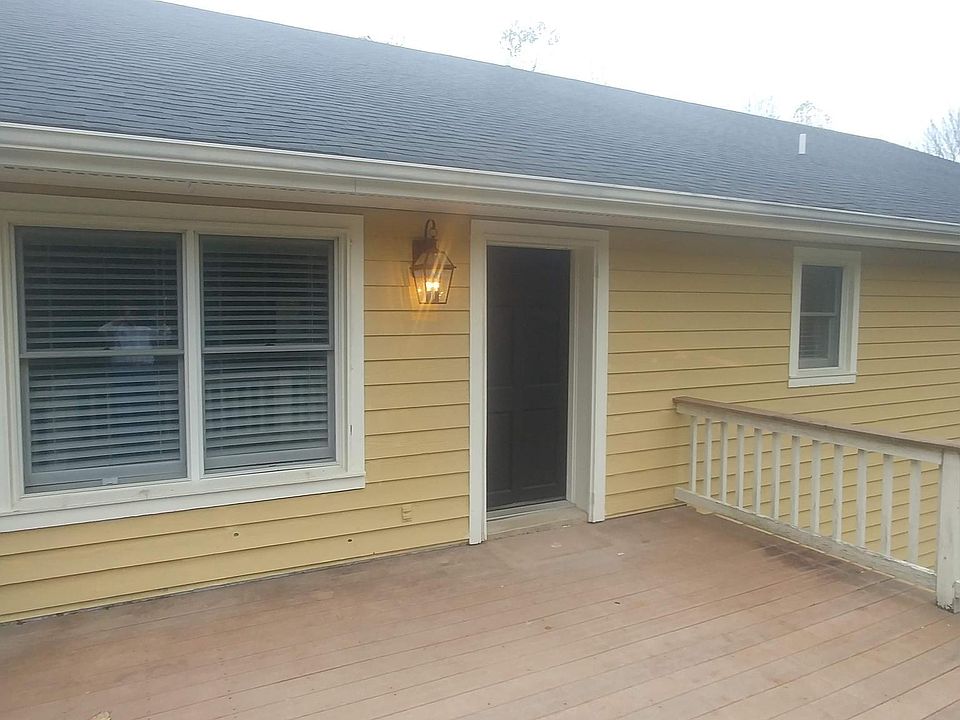 1st image of 6486 Corbin Ln
