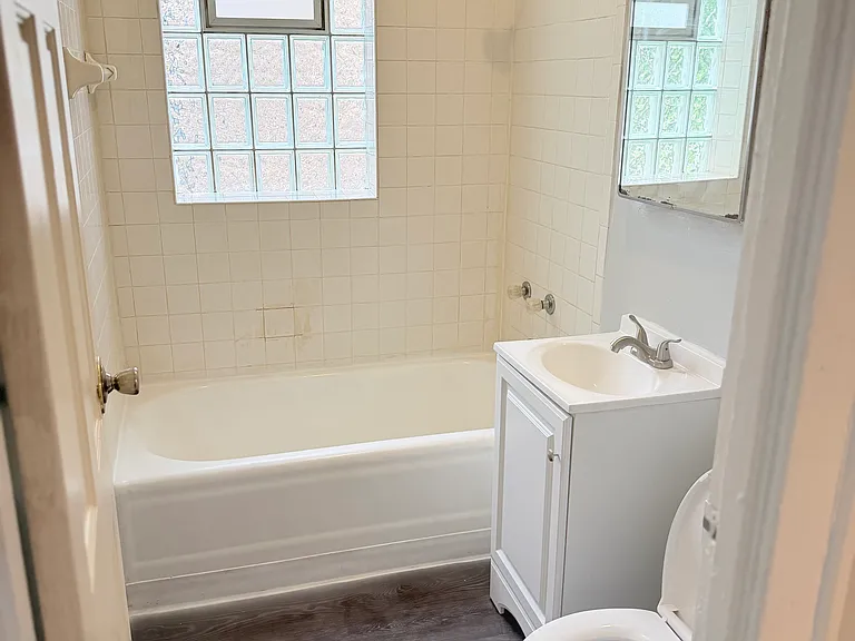 106 S Parkside Ave — Photo 7