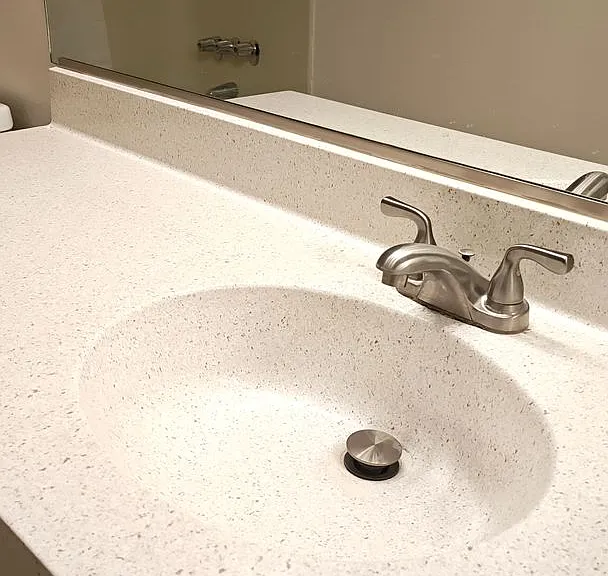Ben Lomond Apartments — Photo 9