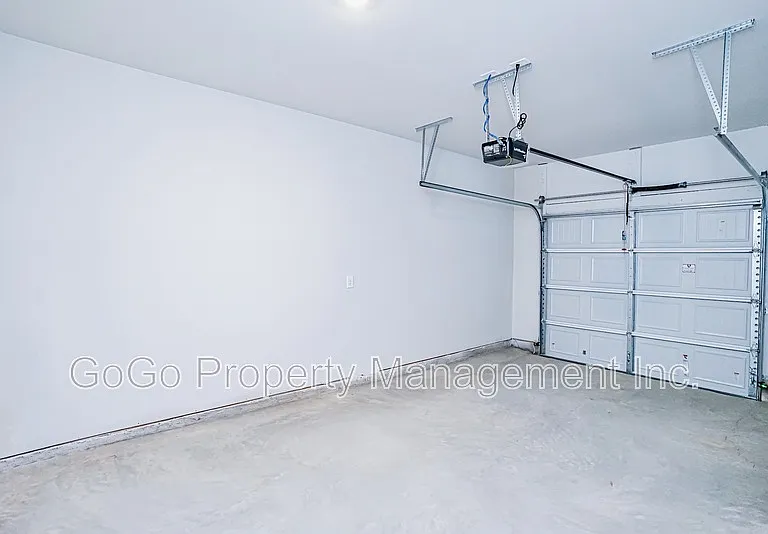 126 Telford Dr #1 — Photo 14