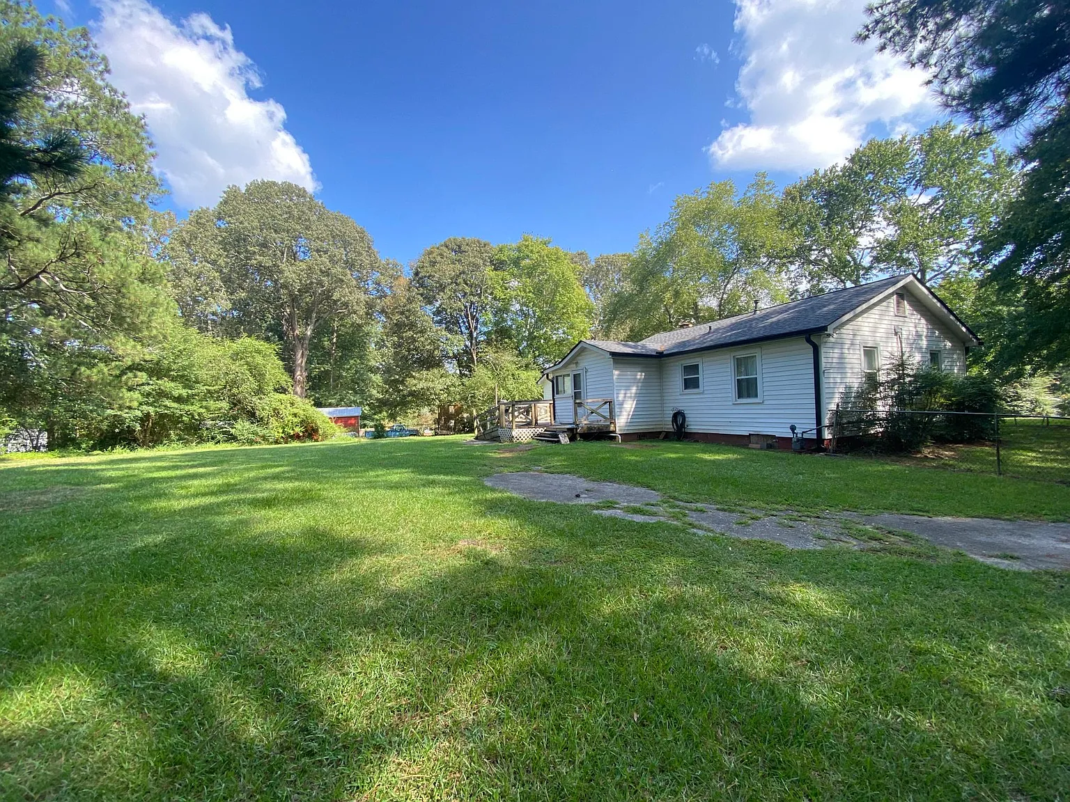 1 bed, 400 sqft, $1,300 — Photo 3