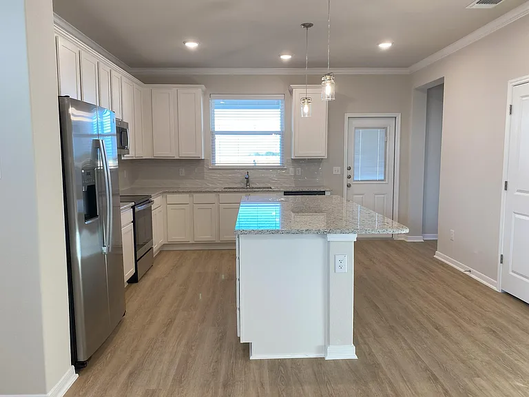8714 Happy Valley Dr — Photo 15