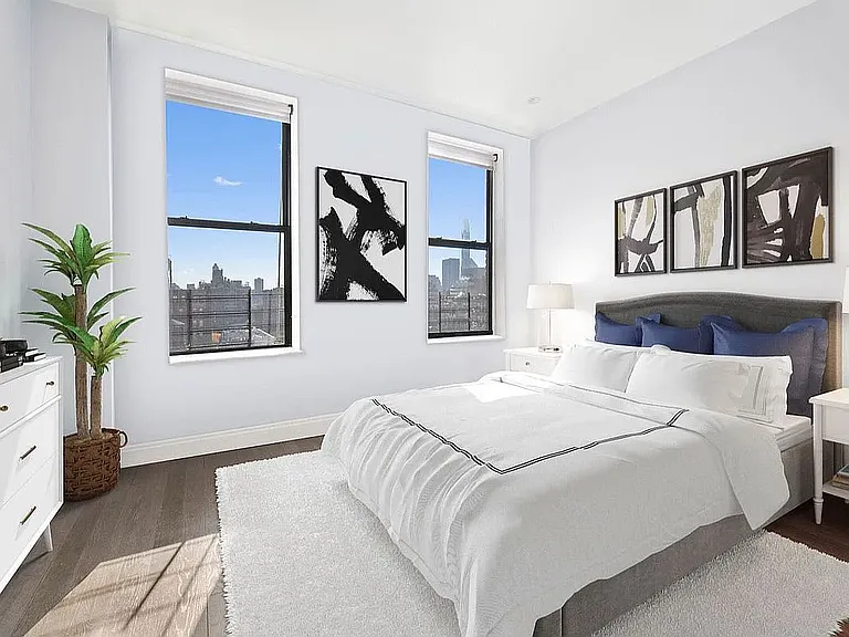 154 W 70th St #4E — Photo 7