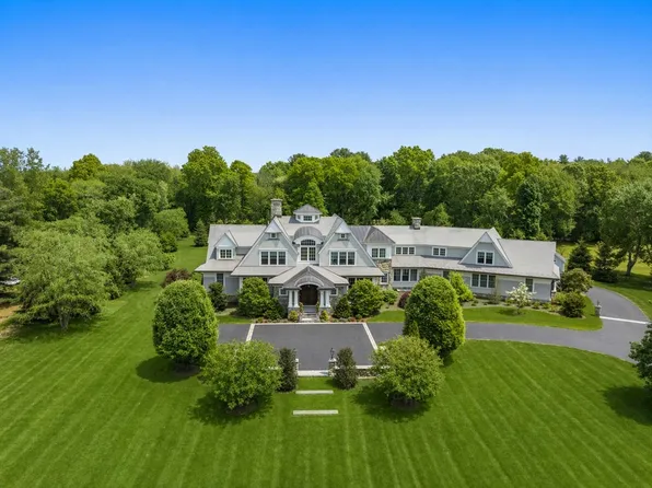 111 Summer St, Westwood, MA 02090