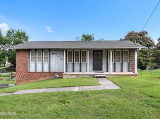 6516 NW Shrewsbury Dr, Knoxville, TN 37921