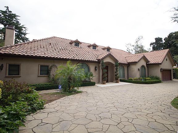 2nd image of 2014 Tondolea Ln