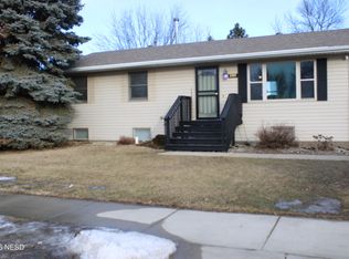 1503 3rd Ave NW, Watertown, SD 57201