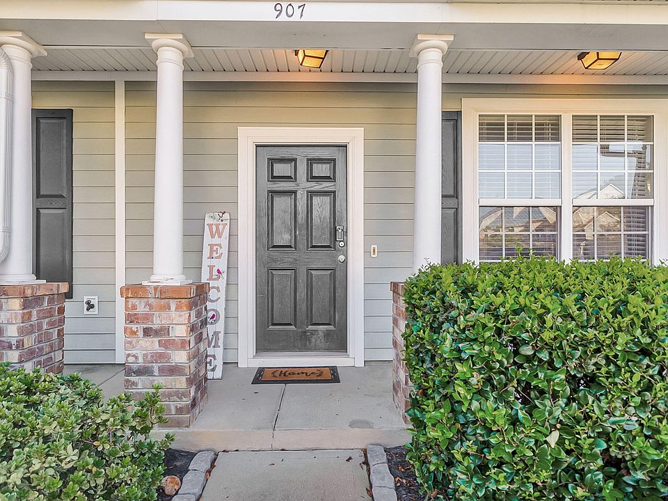 1st image of 907 Hemingway Cir