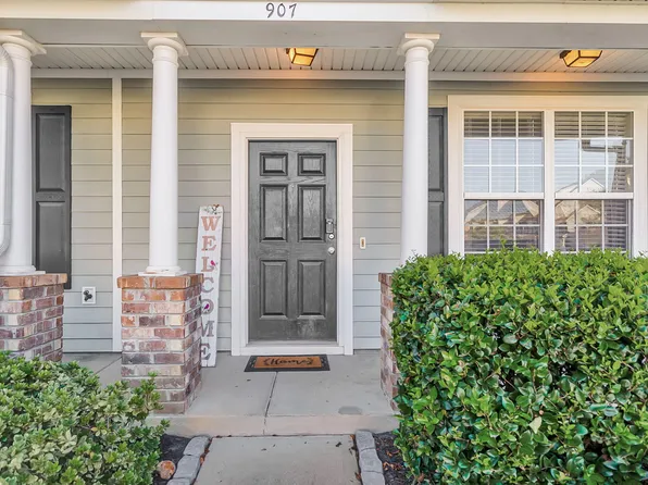 907 Hemingway Cir, Summerville, SC 29483