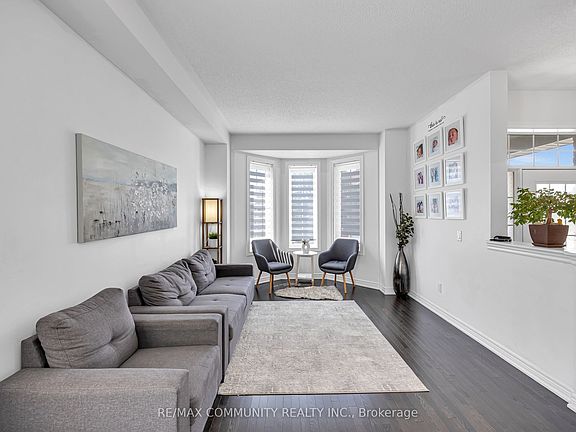 4th image of 129 Mingay Ave
