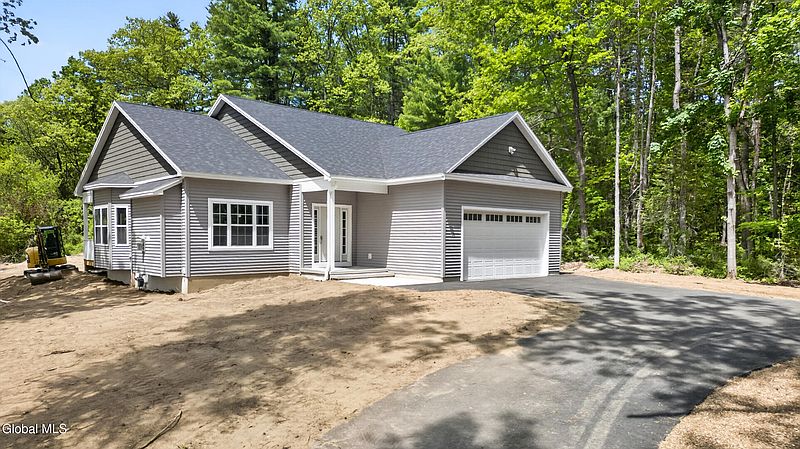 3rd image of 176 Montray Road