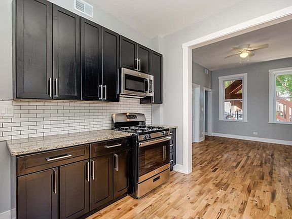3rd image of 2336 N Mango Ave #1