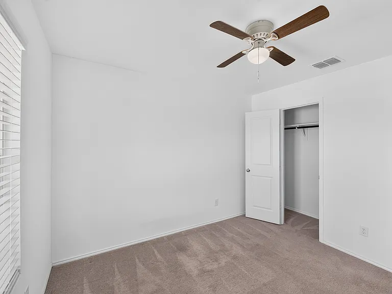 320 Dewberry St — Photo 12