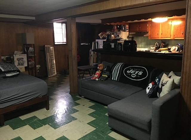 1st image of 2552 77th St #1