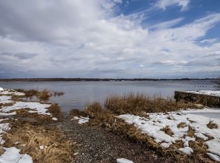 82 Orchard Ave, Barrington, RI 02806