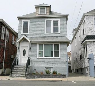 8609 2nd Ave, North Bergen, NJ, 07047