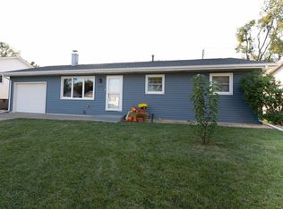 6436 Cedar St, Davenport, IA 52806